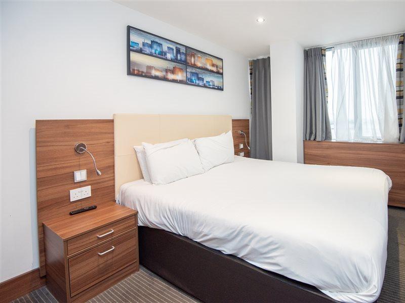 Livin' Serviced Apartments واتفورد المظهر الخارجي الصورة