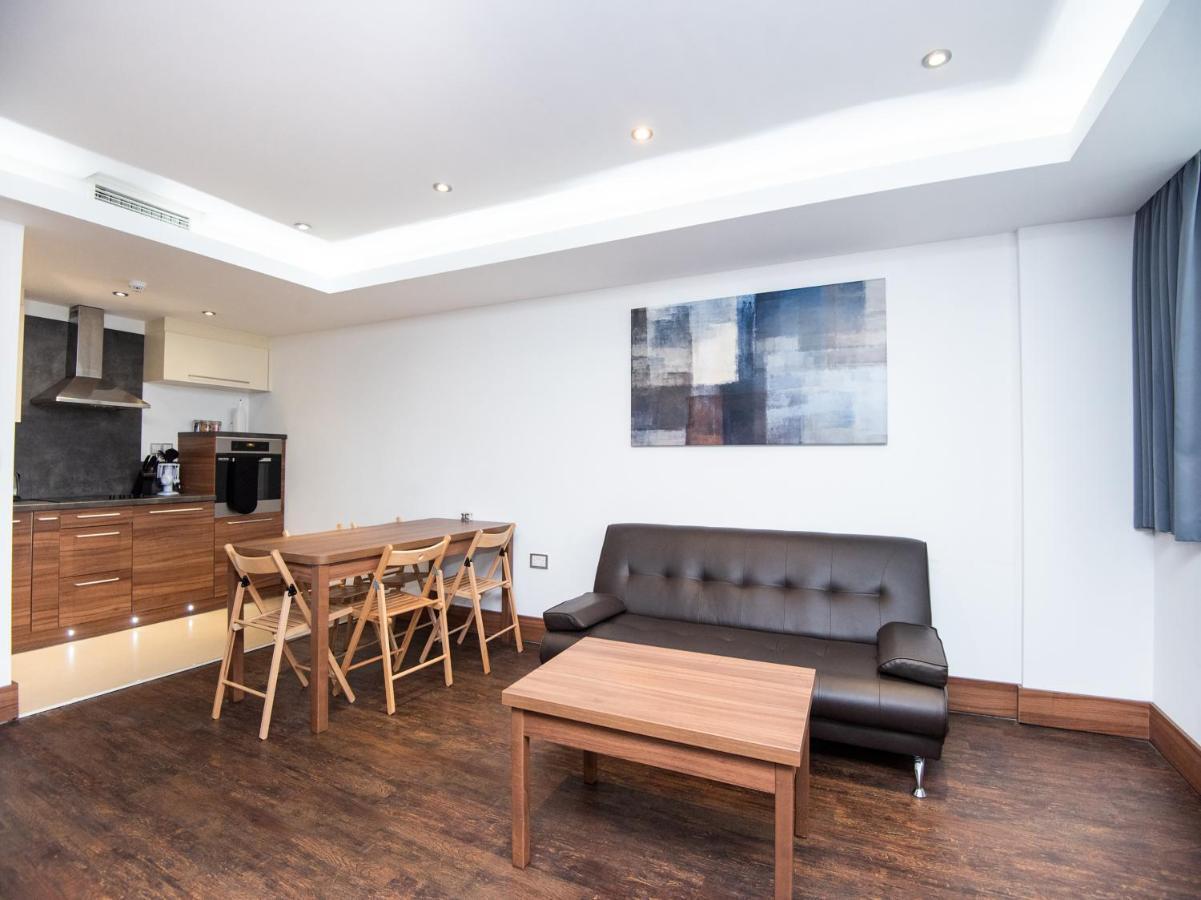 Livin' Serviced Apartments واتفورد المظهر الخارجي الصورة