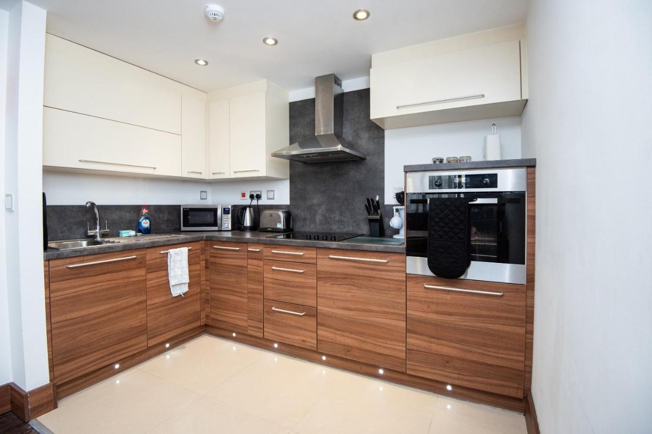 Livin' Serviced Apartments واتفورد المظهر الخارجي الصورة